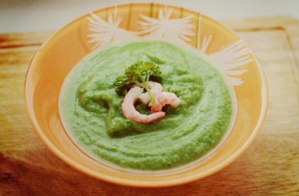 Рецепт 
                Крем-суп из брокколи со шпинатом и креветками
            