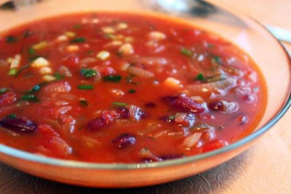 Рецепт 
                Острый томатный суп с фасолью
            