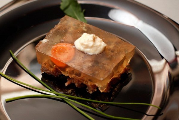 Рецепт 
                Пасхальные блюда: ТОП-5 рецептов холодца
            