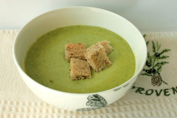 Рецепт 
                Крем-суп из зеленого горошка
            