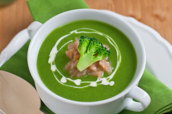 Рецепт 
                Крем-суп из брокколи
            
