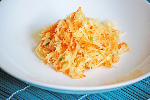 Рецепт 
                Постный салат из квашеной капусты и моркови
            
