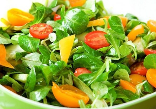 Рецепт 
                Салат из свежих овощей
            