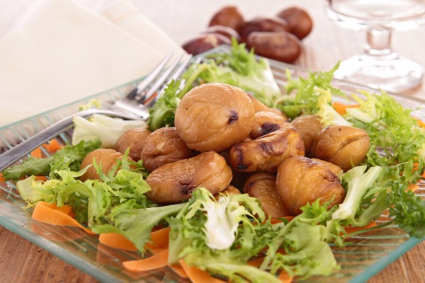 Рецепт 
                Осенний салат из каштанов
            
