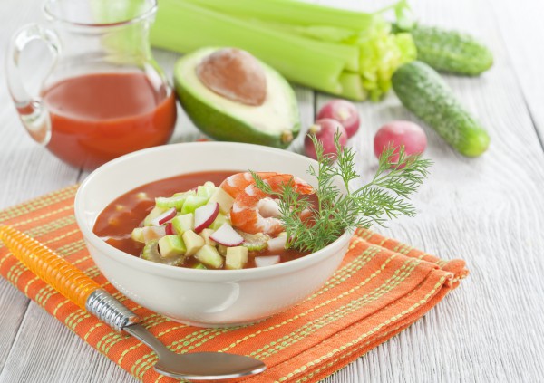 Рецепт 
                Холодный томатный суп с овощами
            