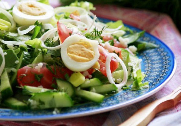 Рецепт 
                Овощной салат со щавелем
            