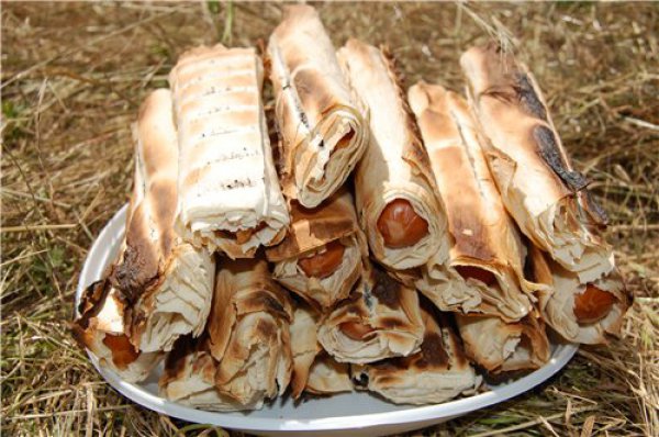 Рецепт 
                Рецепт для пикника: Сосиски в лаваше
            
