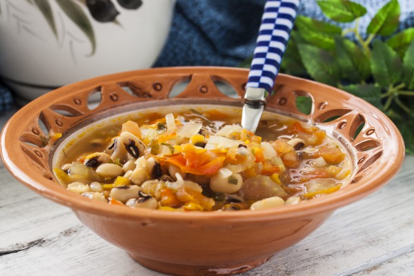 Рецепт 
                Великий пост 2015: Греческий суп из фасоли
            