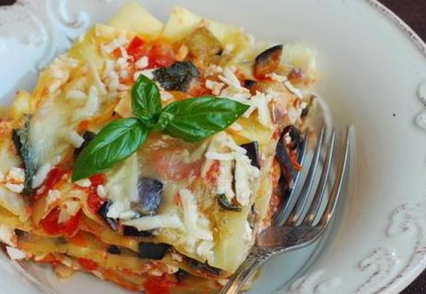 Рецепт 
                Лазанья с баклажанами и помидорами
            