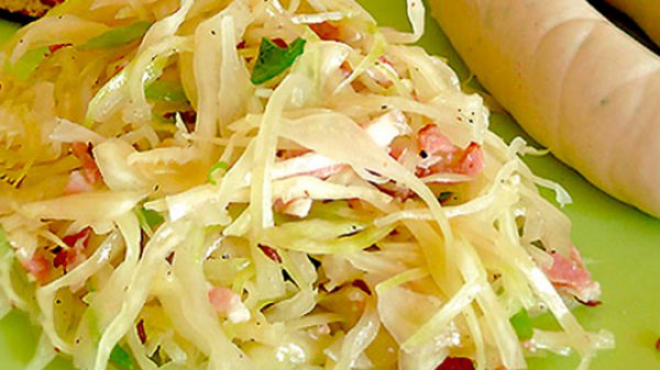 Рецепт 
                Баварский салат из капусты
            