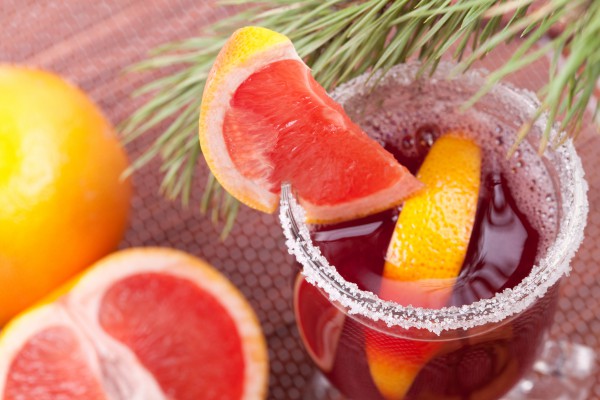 Рецепт 
                Безалкогольный ягодный глинтвейн с фруктами
            
