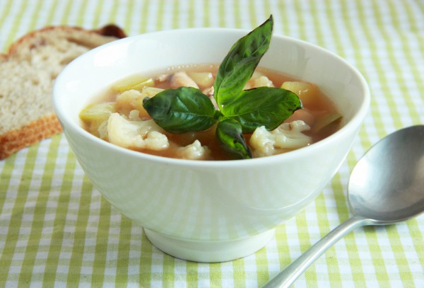 Рецепт 
                Суп из цветной капусты с фасолью
            