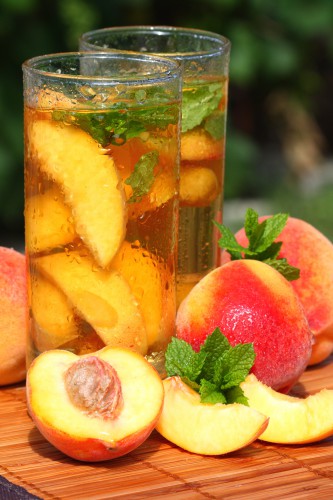 Рецепт 
                Холодный чай с персиками
            