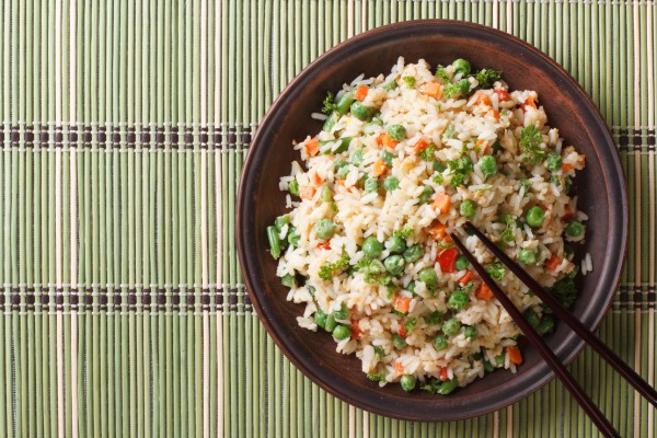 Рецепт 
                Китайский Новый год 2015: Жареный рис с овощами и яйцом
            
