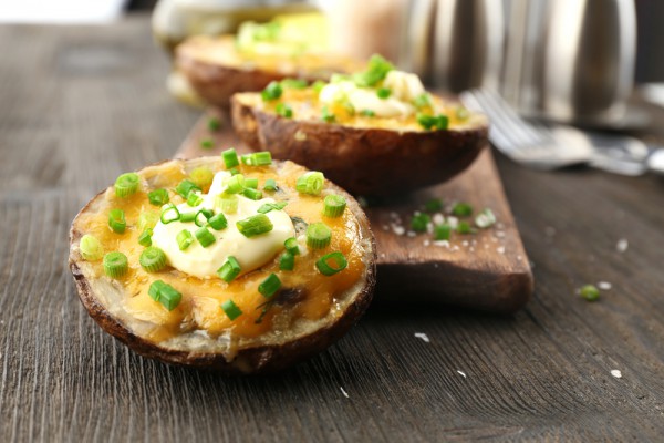 Рецепт 
                Запеченный картофель в духовке с сыром
            