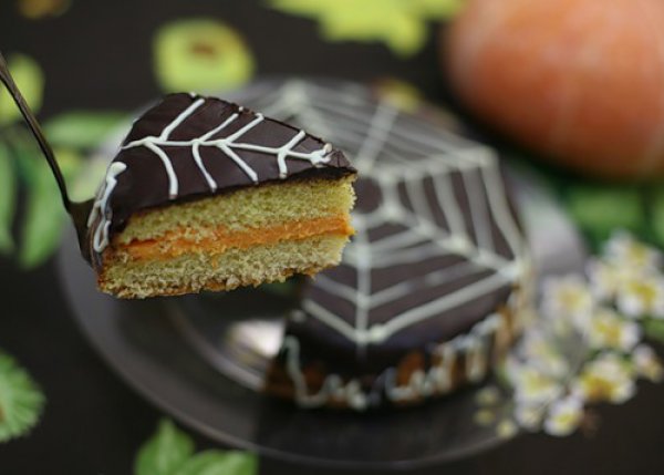 Рецепт 
                Тыквенный пирог с шоколадом на Хэллоуин
            