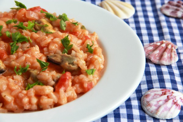 Рецепт 
                Рис с мидиями в томатно-сливочном соусе
            