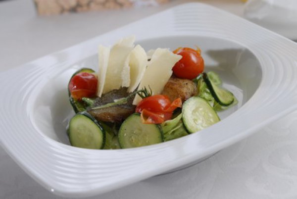 Рецепт 
                Теплый рыбный салат по-марсельски
            