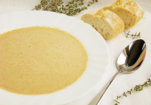 Рецепт 
                Крем-суп из лисичек с белым вином
            