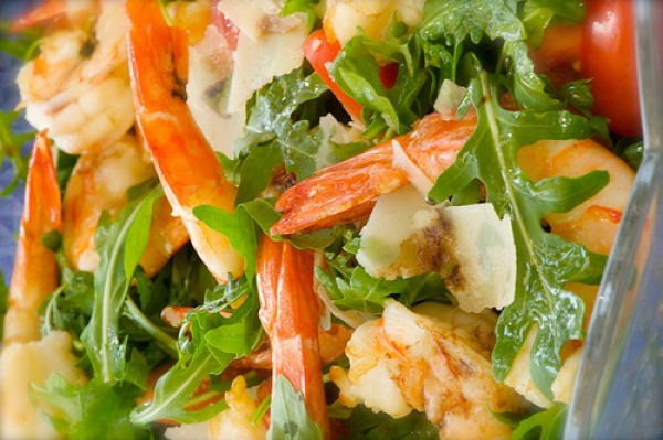 Рецепт 
                Новогодние рецепты: Салат из рукколы с креветками
            