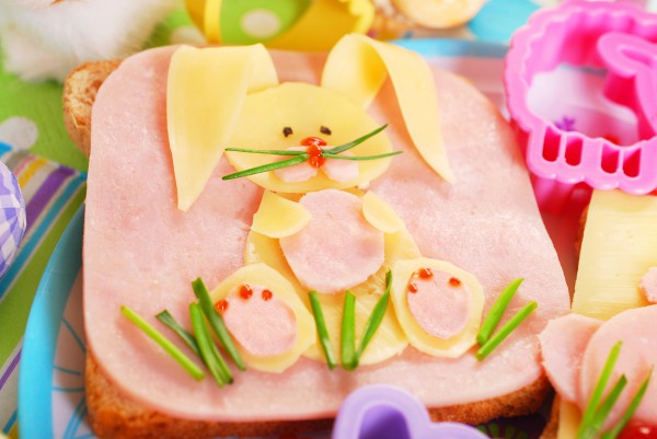 Рецепт 
                Детская Пасха: Бутерброд Пасхальный кролик
            