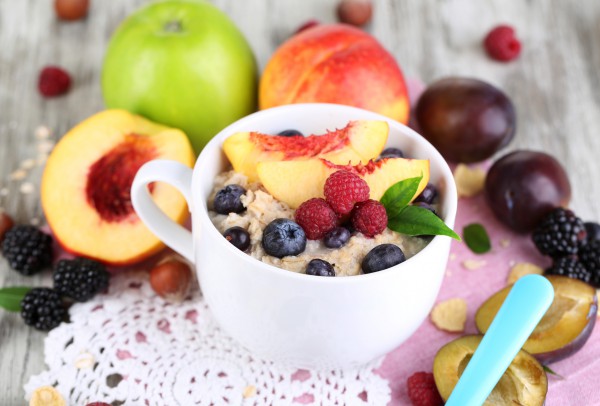 Рецепт 
                Овсянка с летними фруктами
            